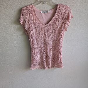 Elegant Pink Lace Top